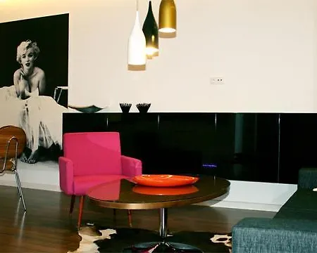 Апартаменты Old Town Rajska