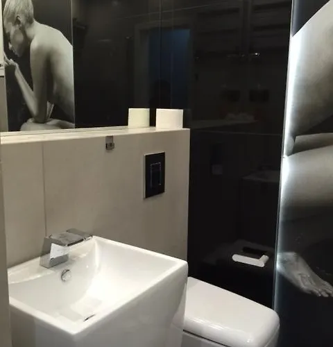 Old Town Rajska Apartamento *